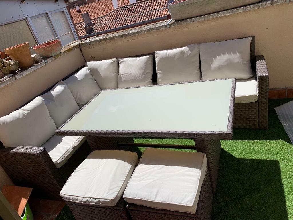 Vivienda Turistica Vistas Catedral Apartment Leon Exterior photo
